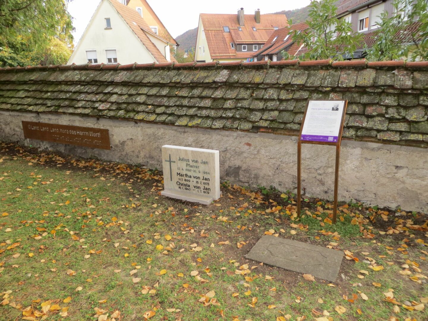 Gedenkort für Julius von Jan - Evang. Julius-von-Jan-Gemeinde Lenningen